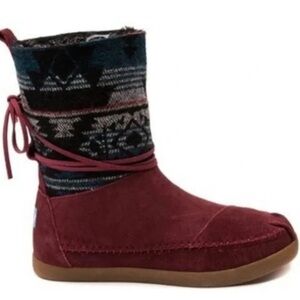 TOMS Jacquard Nepal Suede Boots Size 7 Maroon Lace Around Ankle